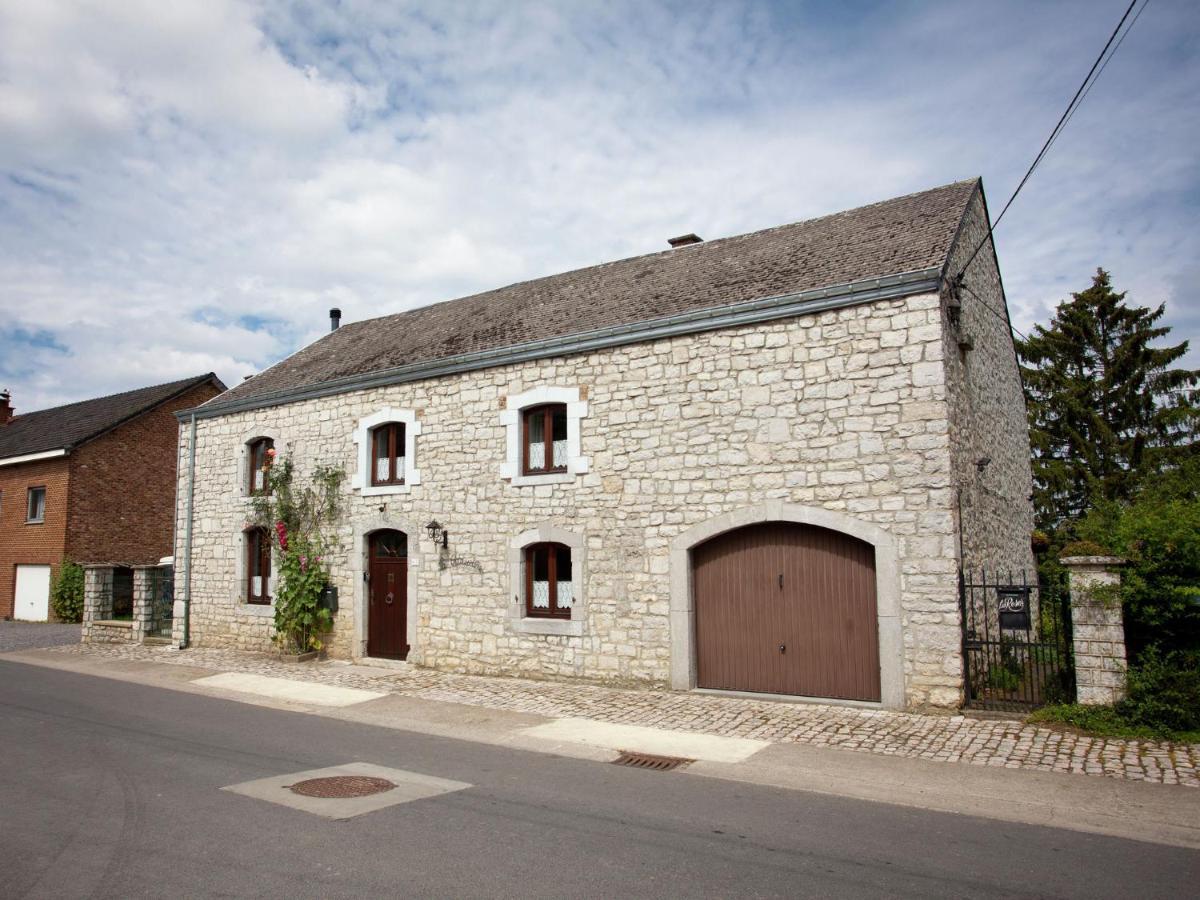 Spacious Holiday Home In Humain With Garden Marche-en-Famenne Kültér fotó